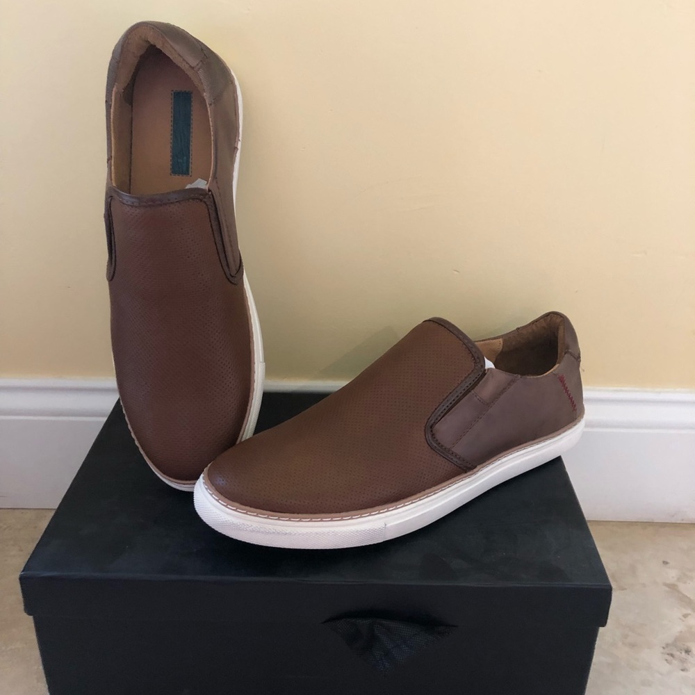 Men’s cognac slip on shoes